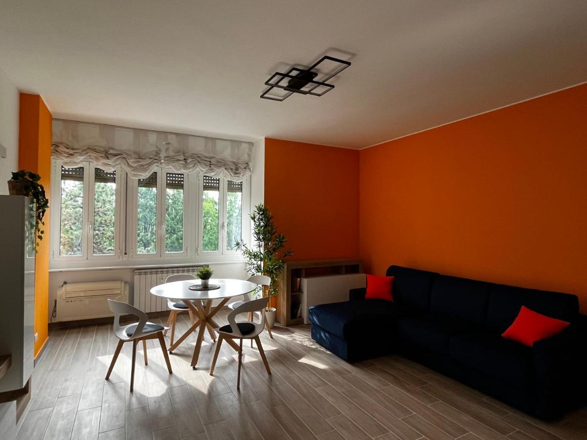 The Bright Place: Wide And Modern Condo Apartment In Milan — Foto 2